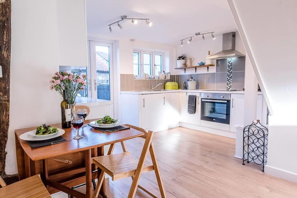 Button Cottage, Wickham Market Esterno foto
